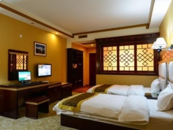Lanting Yipin Hotel Shangri-La Exterior photo